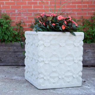 JCS-86712_Emerald_Square